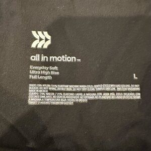 All In Motion Everyday Soft Ultra High Rise Flare Leggings - Size Large